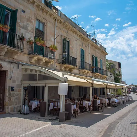 Alfeo Bellevue By Dimore In Sicily